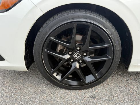 Used 2022 Honda Civic Sport image 13