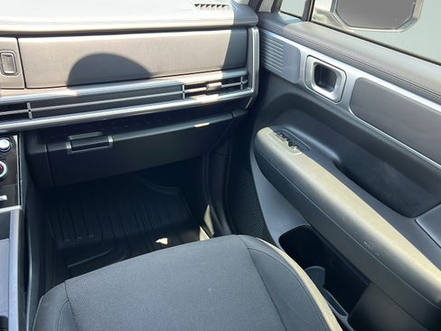 Certified 2024 Hyundai Santa Fe SE FWD image 13