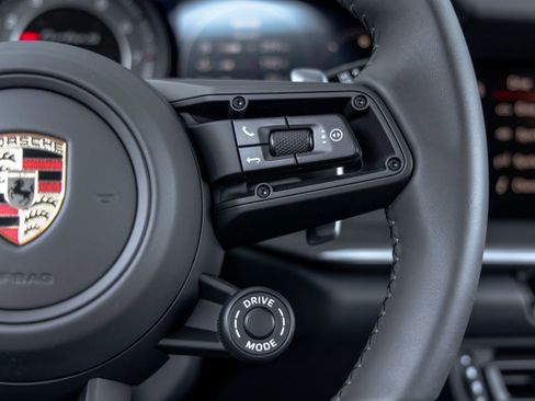 Certified 2025 Porsche 911 Turbo S AWD/4WD image 36