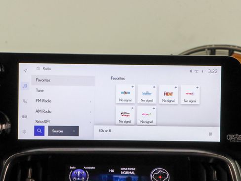 Used 2024 Lexus LX 600 4WD w/ Interior Upgrade Package image 20