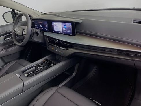 Used 2025 Nissan Murano SL image 32