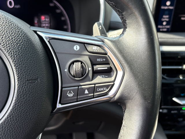 Certified 2025 Acura MDX w/ Technology Package AWD/4WD image 17