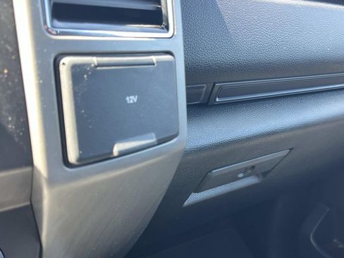 Used 2021 Ford Expedition XLT AWD/4WD image 37