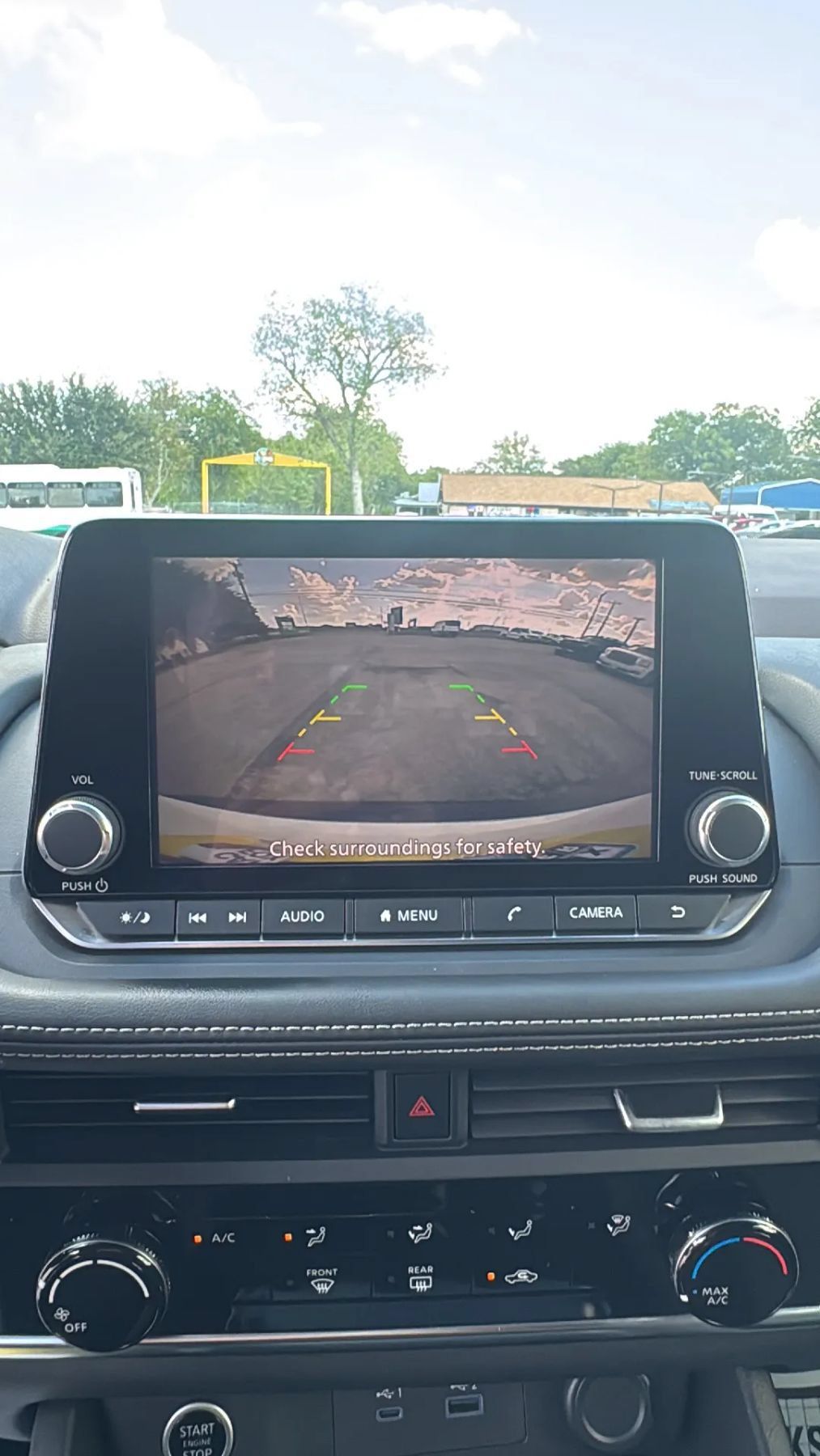 Used 2021 Nissan Rogue S FWD image 19