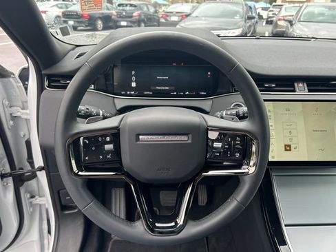 Used 2024 Land Rover Range Rover Evoque S image 21