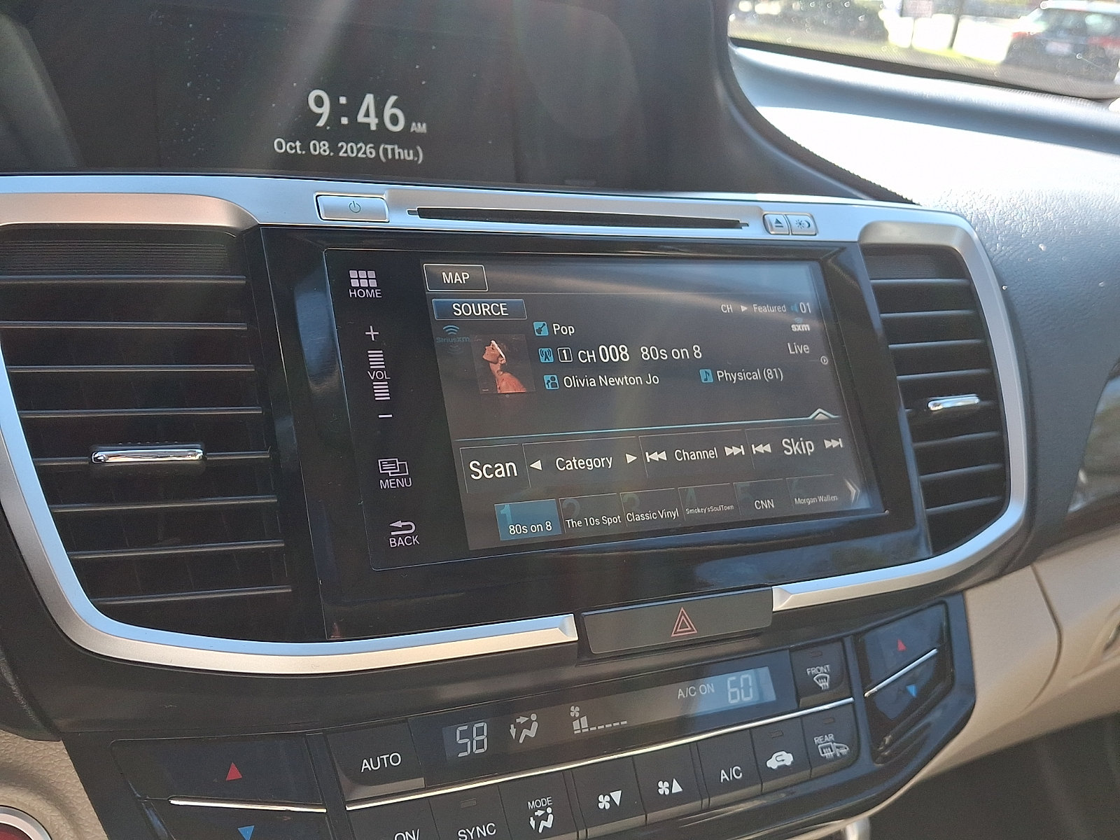 Certified 2017 Honda Accord EX-L image 23