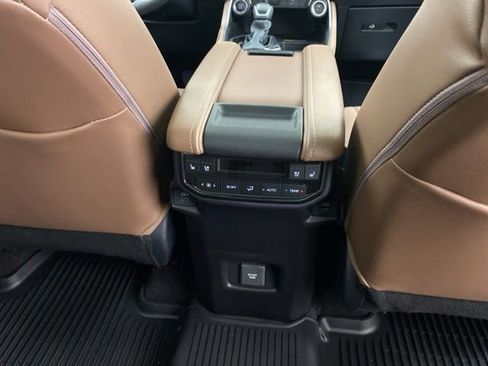 Used 2026 Toyota Grand Highlander AWD image 36