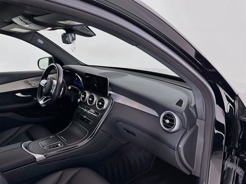 Certified 2021 Mercedes-Benz GLC 300 image 32