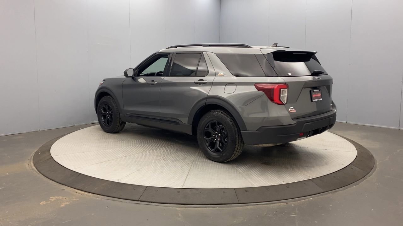 Used 2023 Ford Explorer Timberline AWD/4WD image 3