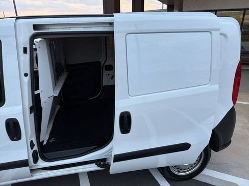 Used 2020 RAM ProMaster City Tradesman FWD image 23