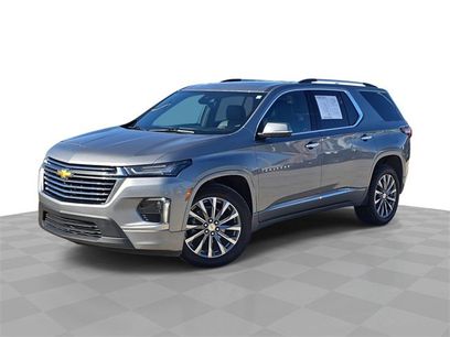 Certified 2023 Chevrolet Traverse Premier w/ LPO, Floor Liner Package