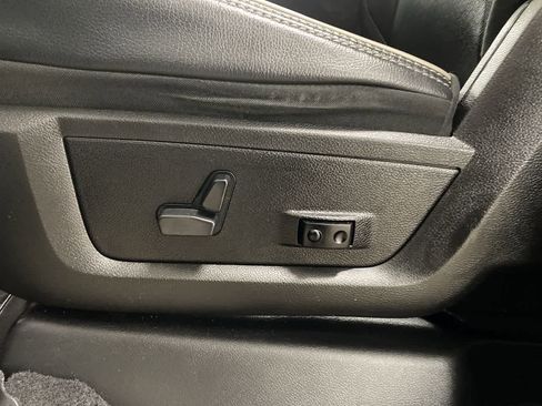 Used 2021 RAM 2500 Laramie w/ Night Edition AWD/4WD image 15