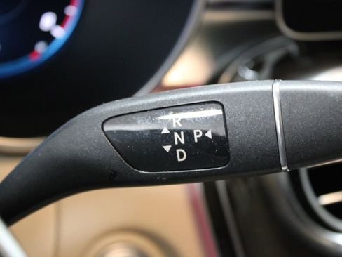 Used 2022 Mercedes-Benz GLC 300 4MATIC image 22