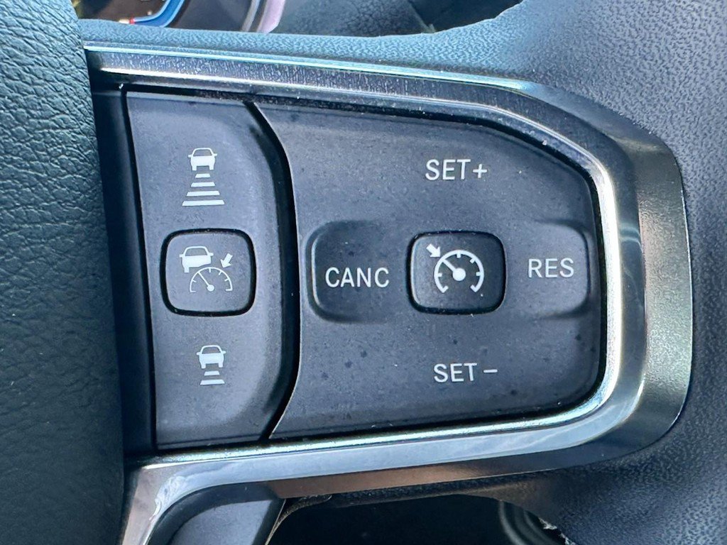 Used 2026 RAM 2500 Laramie AWD/4WD image 20