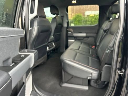 Used 2024 Ford F250 Lariat AWD/4WD image 10