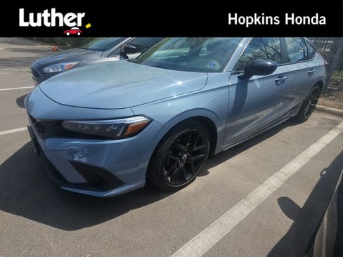 Used 2023 Honda Civic Sport image 1
