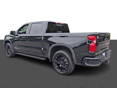 Used 2026 Chevrolet Silverado 1500 High Country w/ High Country Premium Package AWD/4WD image 4