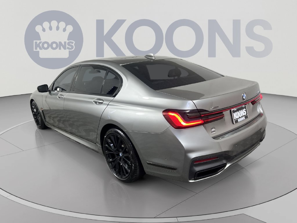 Used 2022 BMW 750i xDrive w/ M Sport Package AWD/4WD image 8