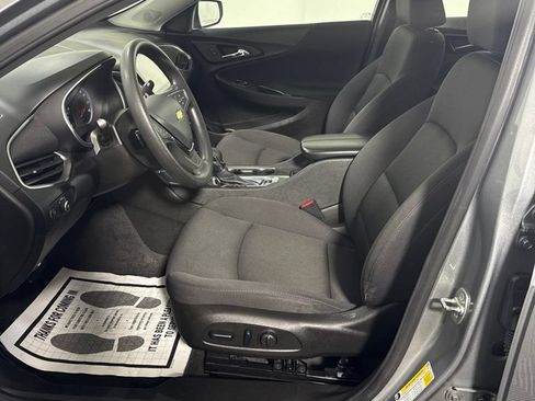 Used 2024 Chevrolet Malibu LT FWD image 15