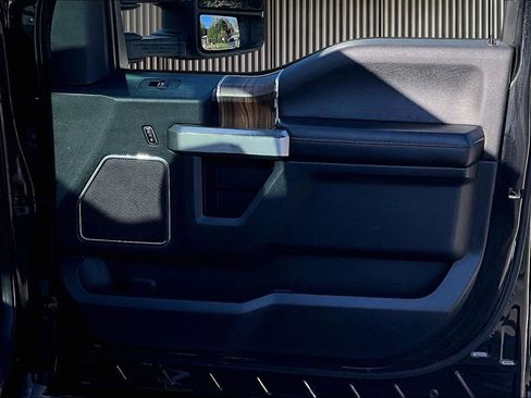 Used 2015 Ford F150 Lariat w/ Equipment Group 502A Luxury image 26