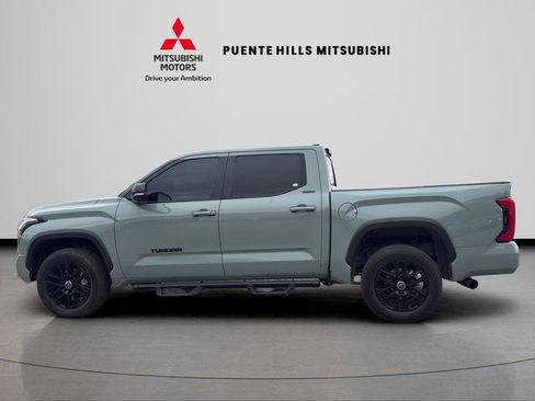 Used 2024 Toyota Tundra Limited AWD/4WD image 8