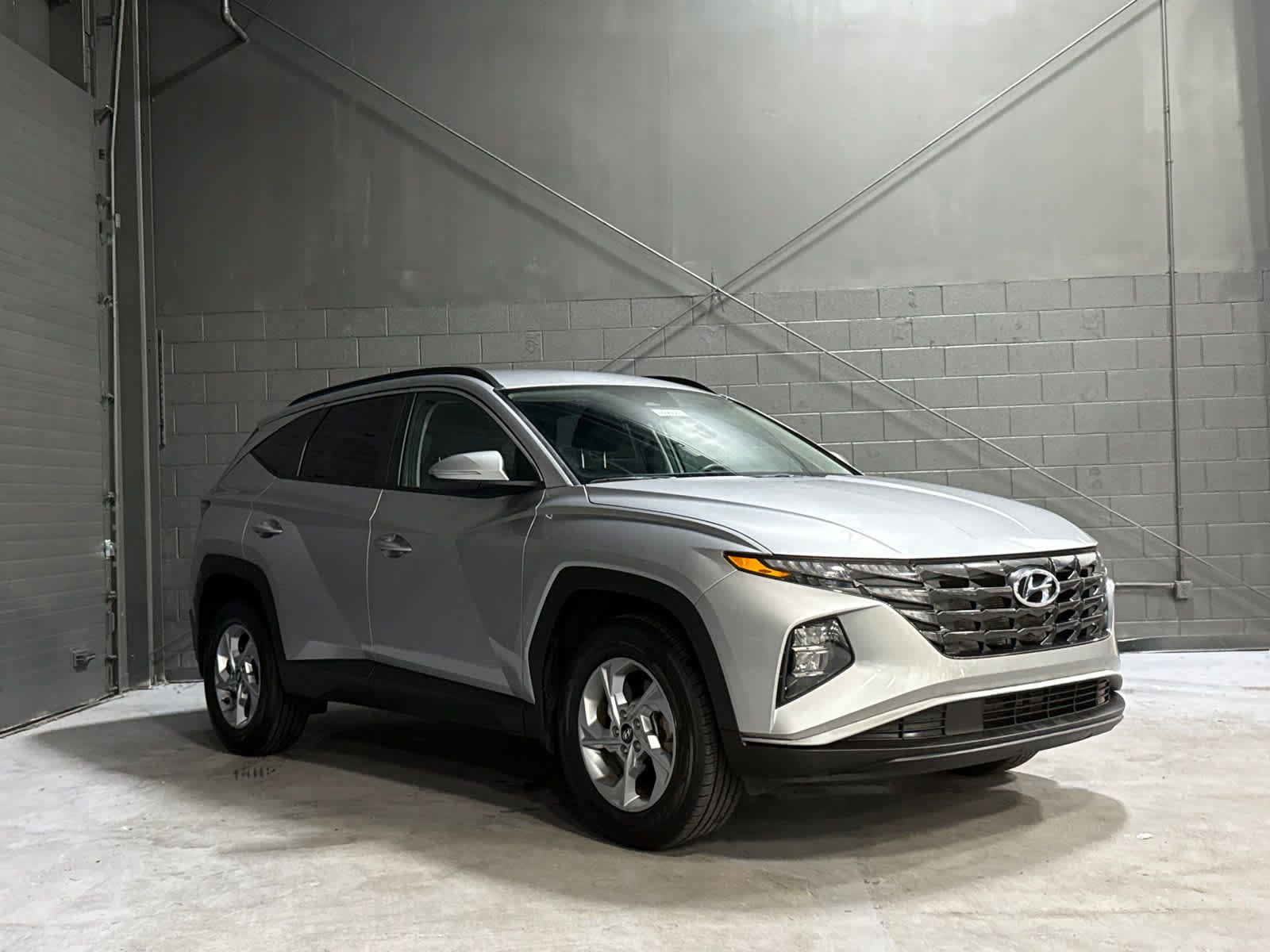 Used 2023 Hyundai Tucson SEL AWD/4WD image 1