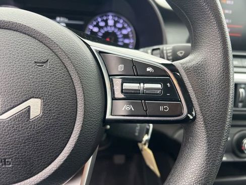 Certified 2023 Kia Forte LXS image 16