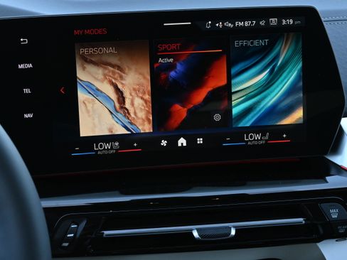 New 2026 BMW X2 xDrive28i image 23