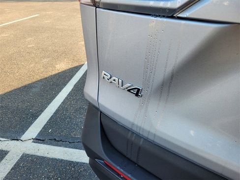 Certified 2025 Toyota RAV4 XLE image 6