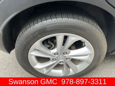 Certified 2023 Buick Encore GX Preferred w/ Cold Weather Comfort Package AWD/4WD image 31
