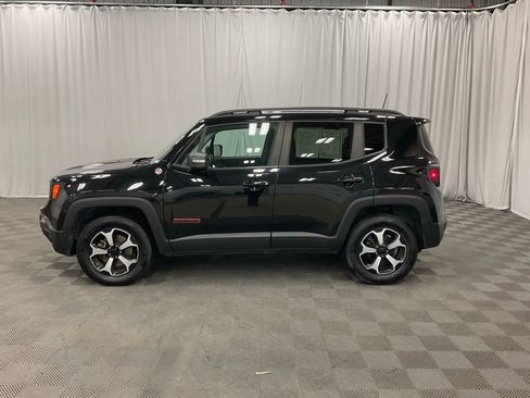 Used 2019 Jeep Renegade Trailhawk w/ Cold Weather Group II image 12