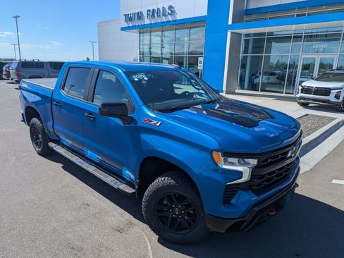 Certified 2022 Chevrolet Silverado 1500 LT Trail Boss w/ Protection Package AWD/4WD image 4