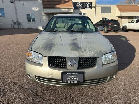 Used 2004 Nissan Sentra S image 2