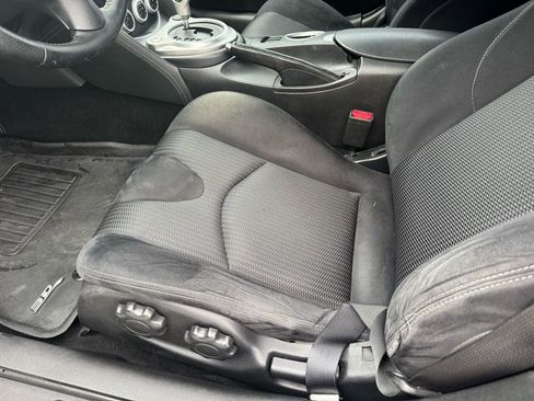 Used 2017 Nissan 370Z Coupe image 23