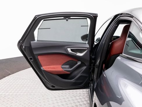 Used 2025 Audi S5 Prestige w/ Prestige Package image 40