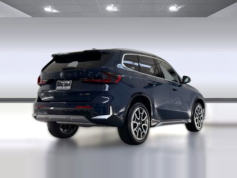 Used 2026 BMW X1 xDrive28i w/ Convenience Package AWD/4WD image 8