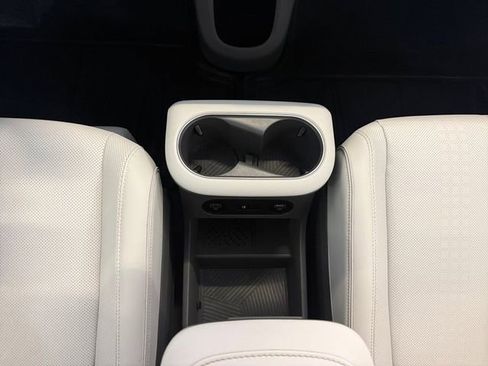 Used 2024 Hyundai Ioniq 5 Limited AWD/4WD image 11