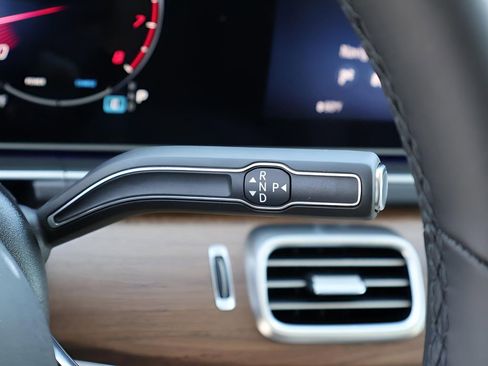 New 2026 Mercedes-Benz GLE 580 4MATIC image 35