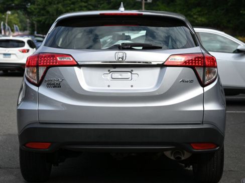 Used 2020 Honda HR-V LX image 5
