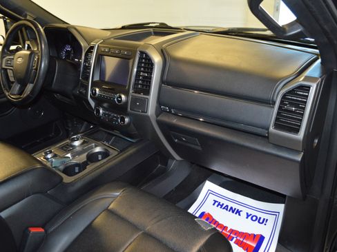 Used 2020 Ford Expedition XLT w/ Equipment Group 202A image 10