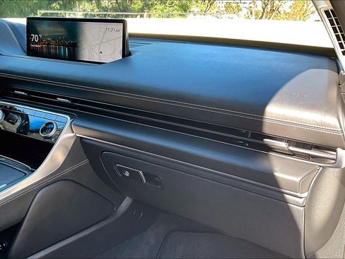 Used 2021 Genesis GV80 2.5T w/ Advanced Package 03 image 17