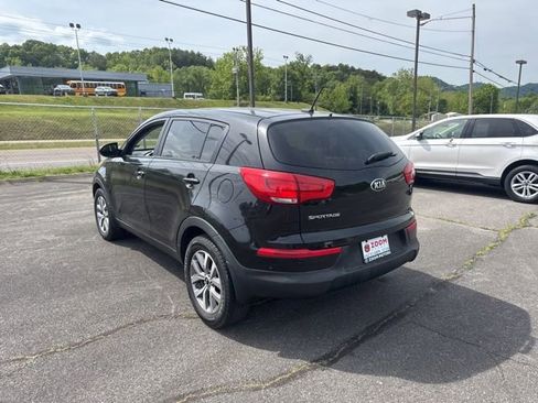 Used 2016 Kia Sportage LX FWD image 6