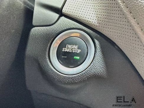 Used 2018 Chevrolet Equinox Premier FWD image 37