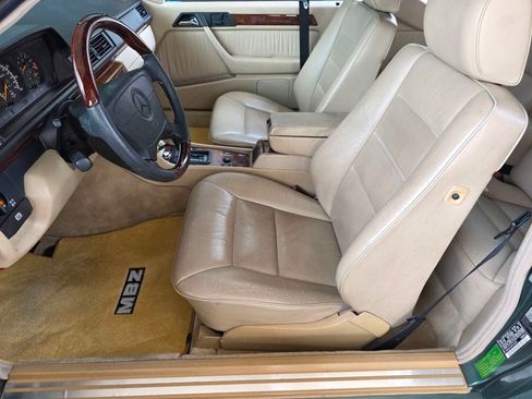 Used 1994 Mercedes-Benz E 320 Coupe image 41
