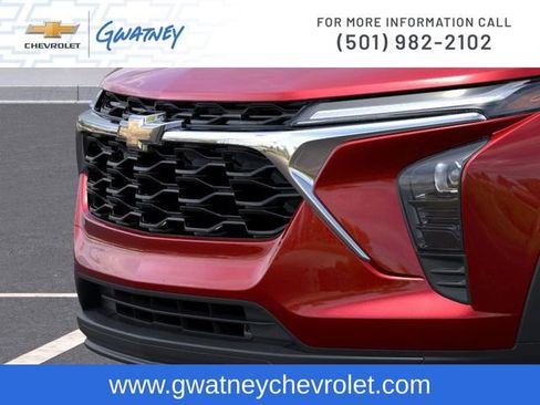 New 2026 Chevrolet Trax LS image 13