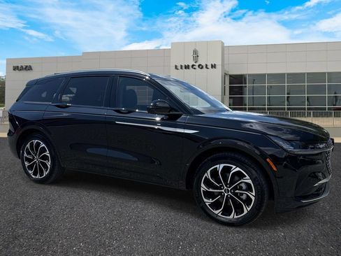 New 2026 Lincoln Nautilus Reserve AWD/4WD image 1
