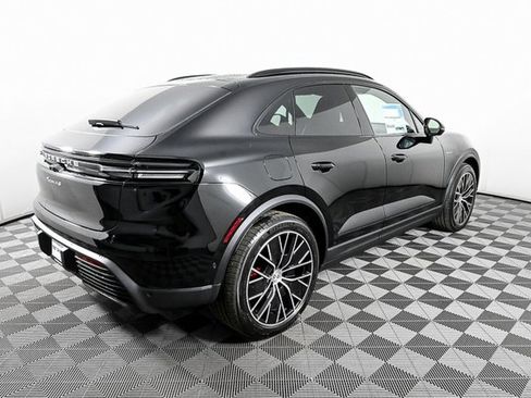 New 2025 Porsche Macan 4S Electric image 30