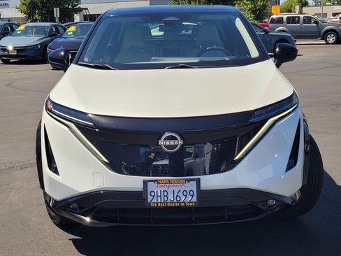 Certified 2023 Nissan Ariya FWD image 2