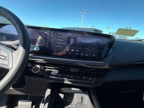 New 2026 Buick Envision Sport Touring image 17