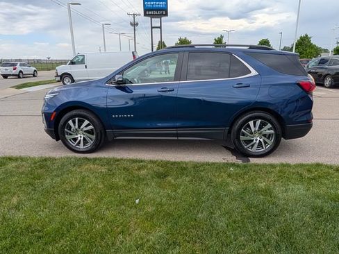 Used 2022 Chevrolet Equinox LT FWD image 10